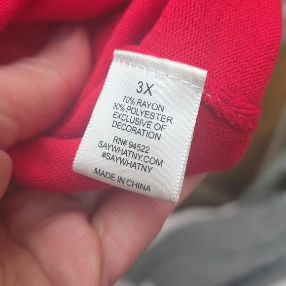 Red Tunic - Picture 4 of 5